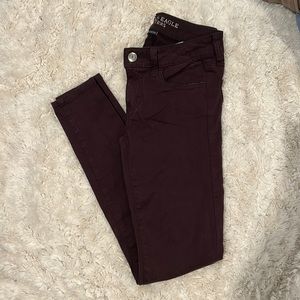 American eagle maroon skinny jeans size 2